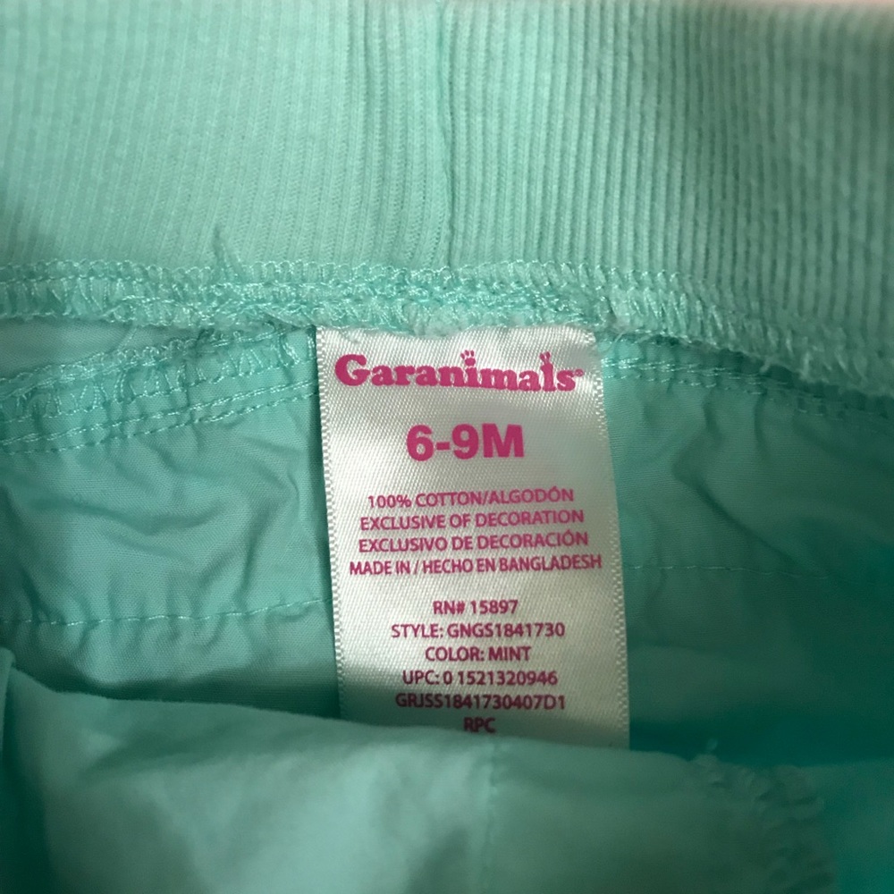 Shorts - Picture 2 of 2
